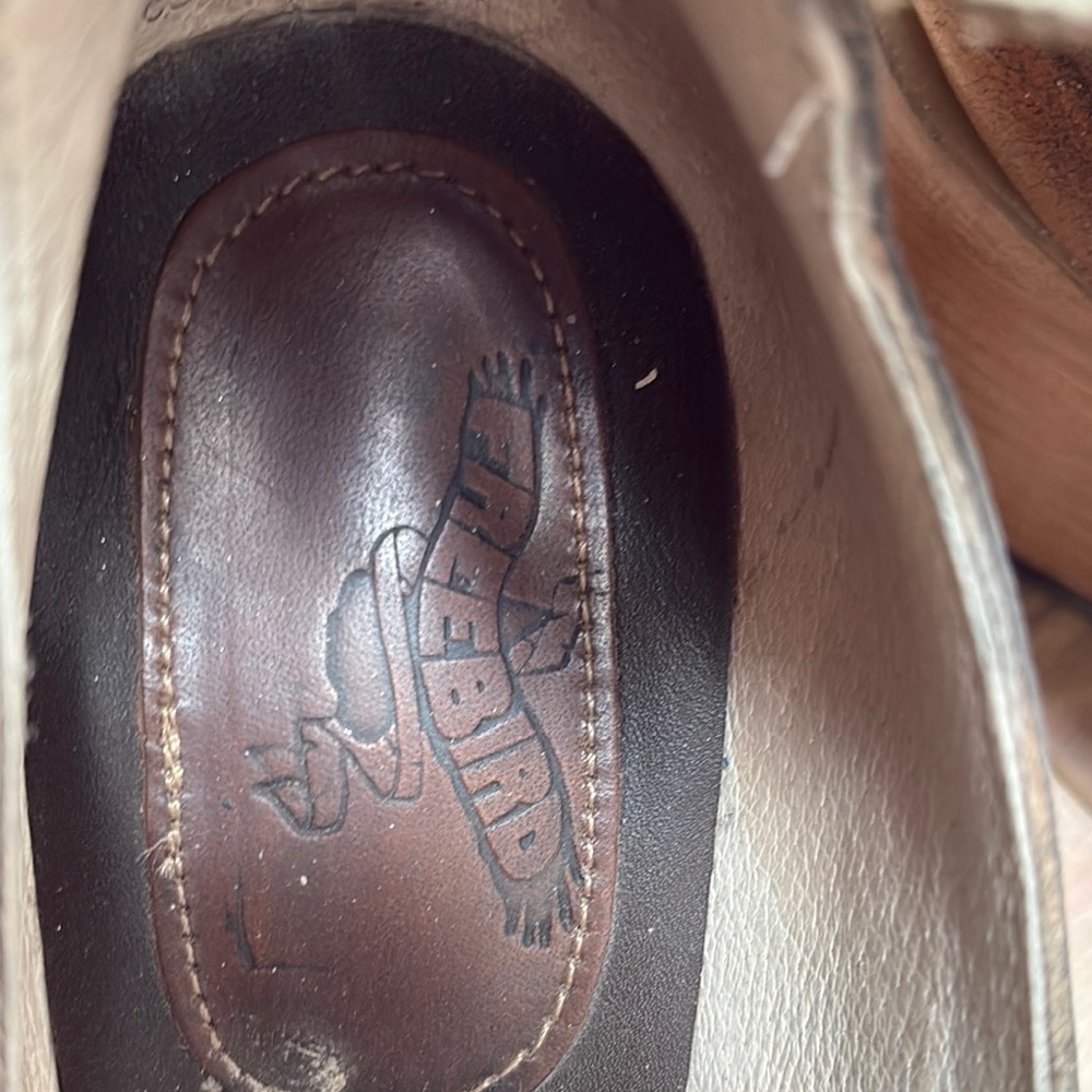 Stylish Bronze Women's Heels - Picture 4 of 5